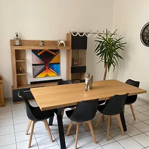 Spacieux , Orange (Vaucluse) Frankreich